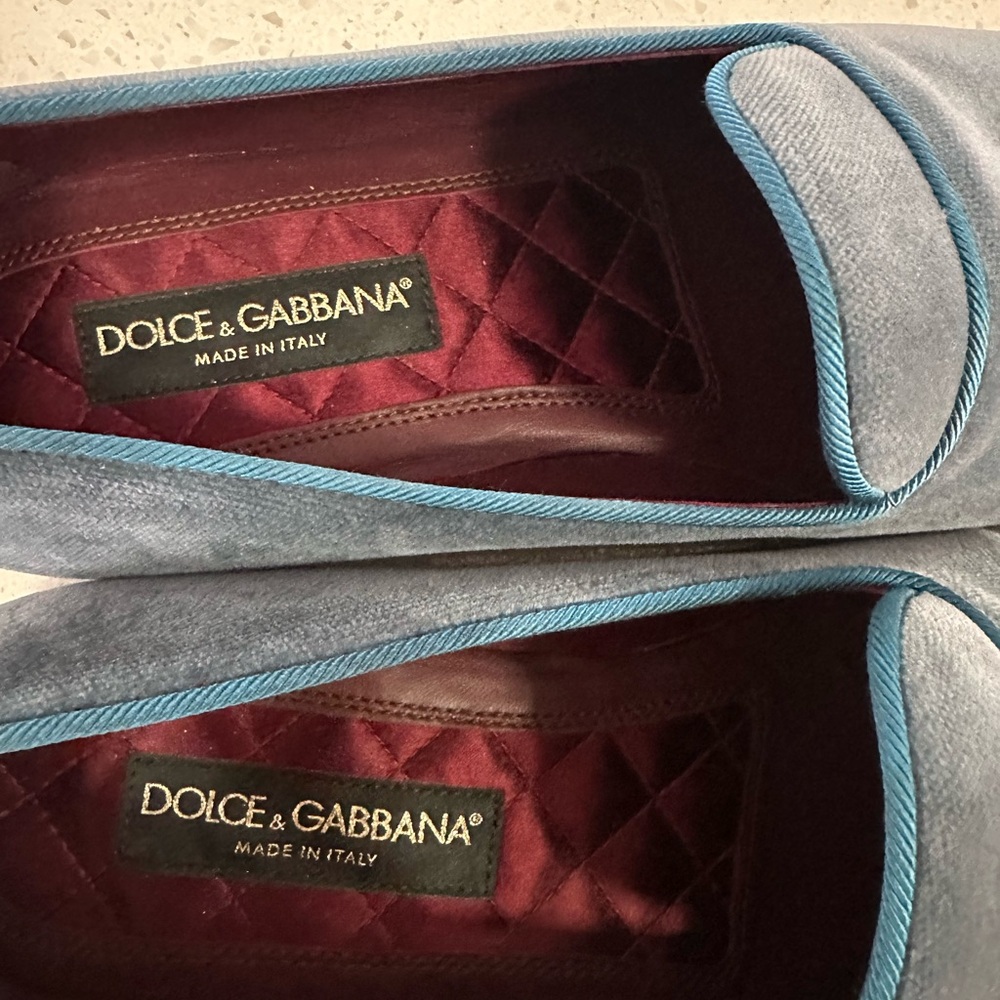 Dolce & Gabbana turquoise flats with heart and logo
